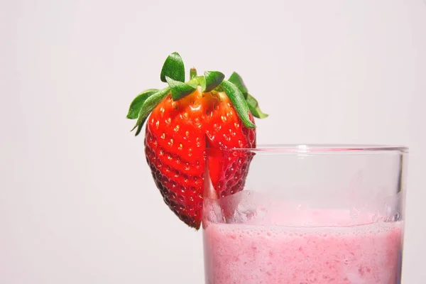 Shake au lait de fraise — Photo