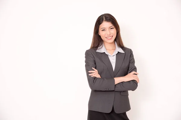 Portrait de femme d'affaires asiatique isolé sur fond blanc. — Photo