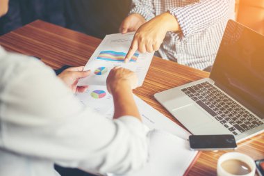 Muhasebe, finans, yatırım danışmanı ekibi ile danışmanlık