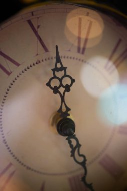 Dünya zaman saati ne her evde olması gerekir.