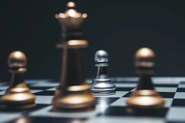 Chessboard with chess pieces on black background. — Stock Photo, Image