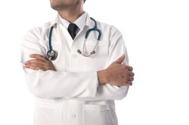 Beyaz arka planı poz doktor portresi.