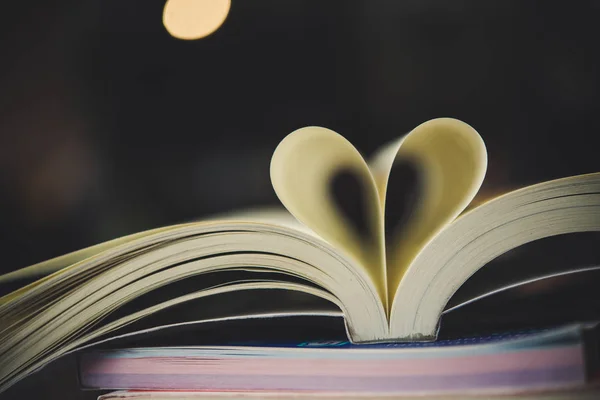 Curled Paper Heart Shape Blurred Bokeh Cafe — Stock Photo, Image