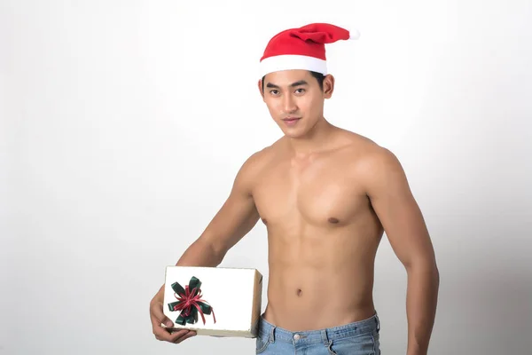 Whit Üzerinde Izole Noel Baba Kostüm Giymiş Seksi Kaslı Adam — Stok fotoğraf