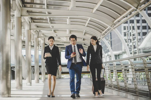 Business Man Woman Going Business Trip — Stock Photo, Image