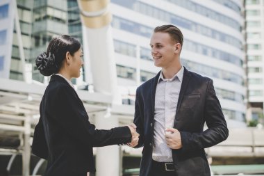 El sallayarak, fırsatlar kadar toplantı terbiye iş adamları. İş kavramı.