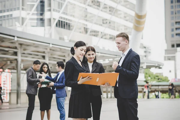 Business Coworkers Discussing New Ideas Brainstorming Together Looking New Project — Stock Photo, Image