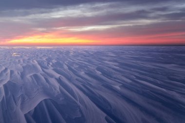 aydınlık kış manzarası