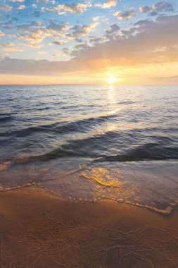 siyah şafak-savage beach 