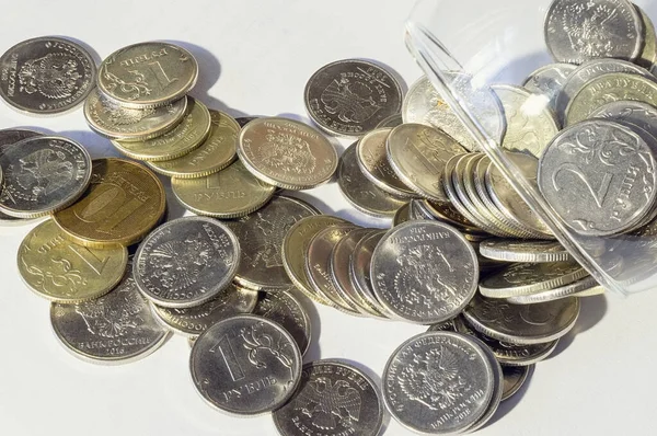 Σκόρπισαν Σιδερένια Νομίσματα Πασπαλίστε Ρώσικο Ρούβλι Ρίξε Πολλά Νομίσματα Νομίσματα — Φωτογραφία Αρχείου