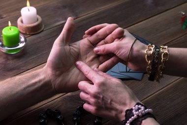 Cadı - fortune teller okuma servet yakın çekim