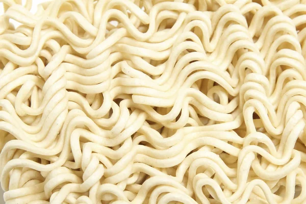 Råa Asiatiska Ramen Instant Noodle Okokt Isolerad Vit Bakgrund — Stockfoto
