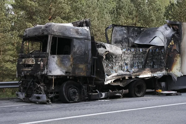 Camion Bruciato Ciglio Della Strada — Foto Stock