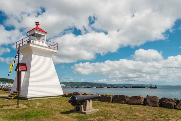 Lighthouse in town  center of Digby — Stock Photo, Image