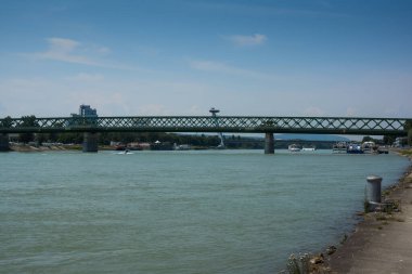 Danube nehrinin üzerindeki en büyük yıldız