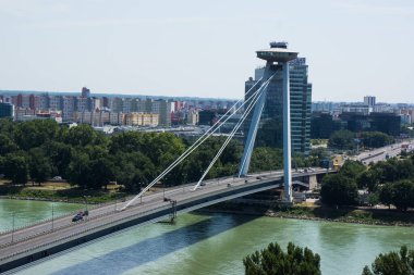 Tuna üzerinde Ufo gözlem güvertesi olan çoğu Snp köprüsü