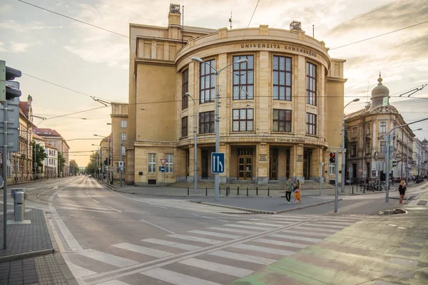 Famoso edificio universitario nel centro di Bratislava Fotografia Stock