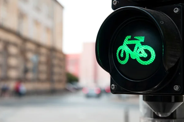 Semáforo con luz verde para bicicleta —  Fotos de Stock