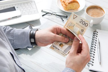 işadamı para sayma