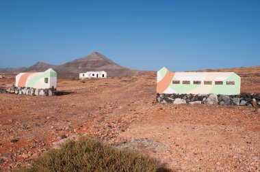 Fuerteventura, Kanarya Adaları, İspanya: posta kutuları ve Tefia, bir çok küçük köyde, La Oliva, güneyinde adanın kuzey orta Mars peyzaj   
