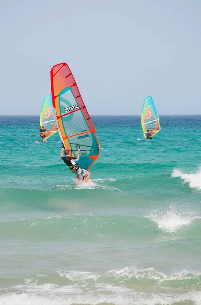 Fuerteventura, Kanarya Adaları, İspanya: Caretta beach Playa de üzerinde Sotavento de Jandia, Costa Calma (sakin sahil), en ünlü plajlarından güneydoğu kıyısında sörfçü için bir cennet olarak kabul