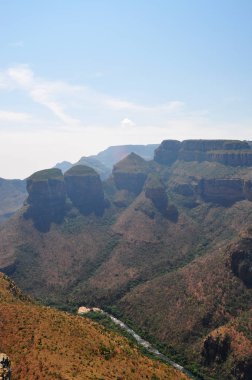 Güney Afrika, üç Rondavels, büyük görünümünü yuvarlak Blyde River Canyon kayalarda
