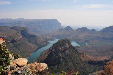 Güney Afrika: havadan görünümü Blyde River Canyon, Mpumalanga ili, dünya üzerindeki en büyük kanyonlar ve bir doğa Afrika kıtasında büyük harikası doğal özellik