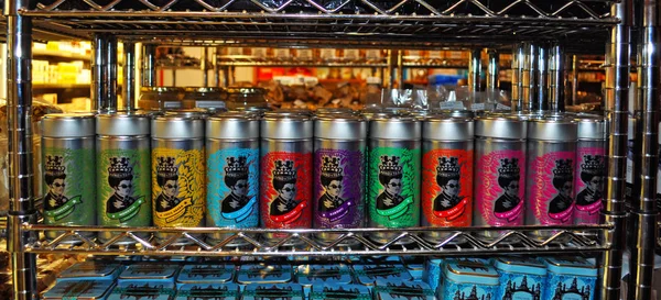 Cape Town, South Africa: shelves with a row of cans of different flavors of African tea coming from the main African cities — Stock Photo, Image