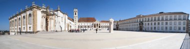 Portekiz: Coimbra Üniversitesi ana kare görünümünü