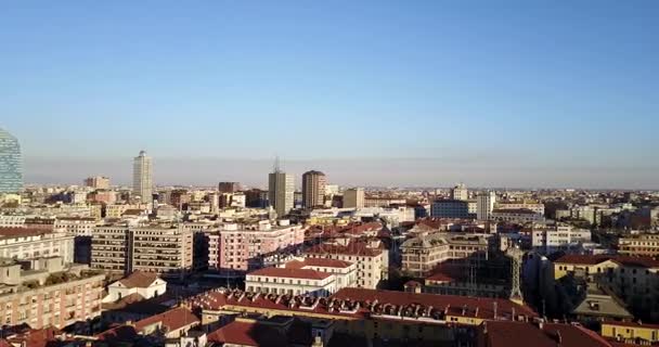 Vue aérienne de la gare de Garibaldi, Milan, gratte-ciel de Moscou. Côté nord-ouest. Italie — Video