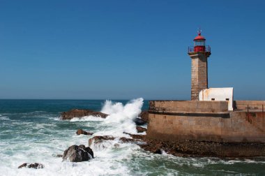 Porto, Portekiz: iskele ve Farolim de Felgueiras Felgueiras 1886 yılında Douro nehrinin sağ kıyısında inşa ve Foz Parish'te bulunan fener görünümünü yapmak Douro