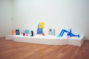 Porto: yükleme A yeni hayat, 1981, Guy de Cointet Müzesi Serralves Vakfı'nda sanatçının ayarla