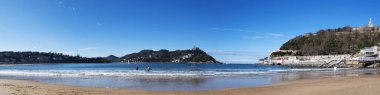 Bask Ülkesi, Ispanya: Donostia San Sebastian kıyı kentinde La Concha ünlü plaj