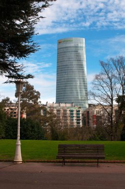 Bilbao: Dona Casilda Iturrizar Parkı'ndan görülen manzarası, 1907 yılında oluşturulan genel bir park adlı benefactress Casilda Iturrizar şehir ve bir Bank arazilerde bağışlanan sonra