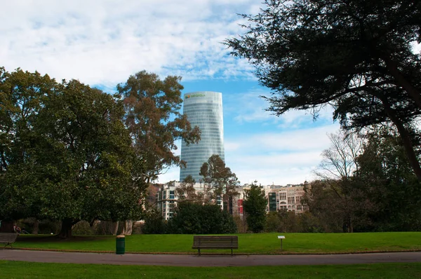 Bilbao: Dona Casilda Iturrizar Parkı'ndan görülen manzarası, 1907 yılında oluşturulan genel bir park adlı benefactress Casilda Iturrizar şehir ve bir Bank arazilerde bağışlanan sonra