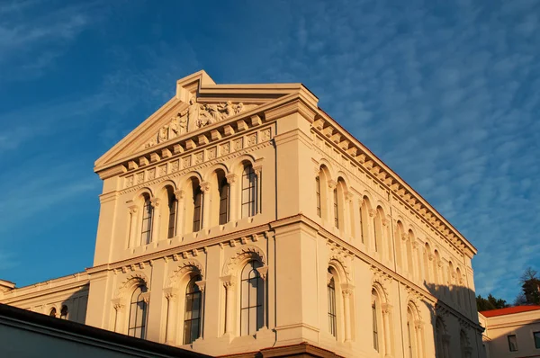 Bilbao: Deusto Üniversitesi, İspanyol bir özel üniversite toplum of İsa, İspanya en eski özel üniversite sahip olduğu ana binadan görünümünü — Stok fotoğraf