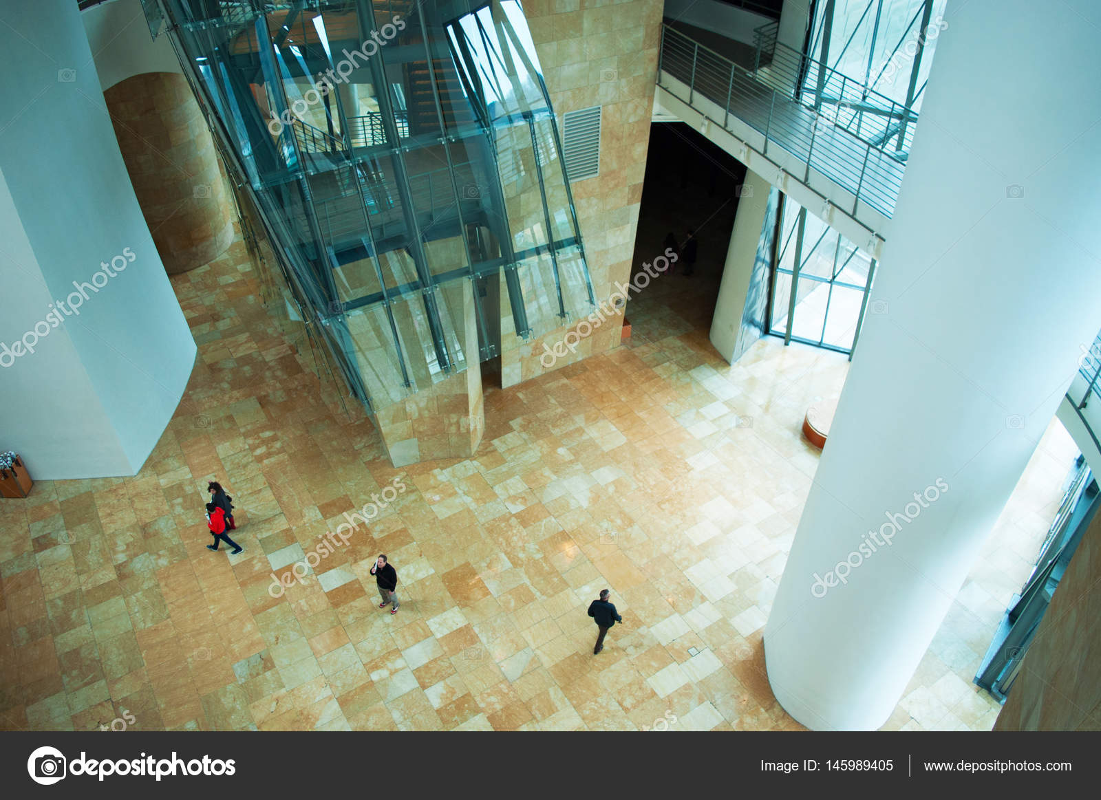 Spanien Die Innenraume Des Guggenheim Museums Bilbao Das
