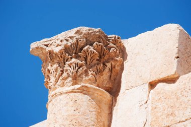 Ürdün: 162 reklam Gerasa, antik, arkeolojik Jerash şehri bir Roma mimarisinin dünyanın en büyük sitelerin inşa edilen Zeus Tapınağı Korint sütunları