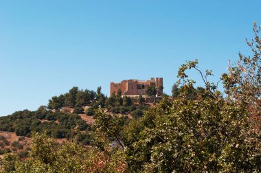 Ürdün: Ürdün Vadisi ve Ajloun Castle, Müslüman bir kale 12. yüzyılda Ayyubids tarafından inşa Mount Alun bölgesine ait bir tepenin üzerinde Memlükler tarafından büyütülmüş