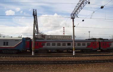Rusya: Moskova ve tren parçaları Aeroexpress tren, Domodedovo Havaalanı tek demiryolu linkten Rus şehir merkezine Marnixkade banliyölerin manzara 