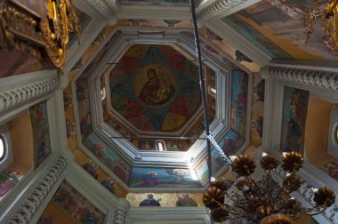 Moskova: kubbe ve azizler Kıbrıs Kilisesi ve Justina, kuzeyinde kilise Aziz Basil Katedrali, dünya ünlü Rus Ortodoks Kilisesi altar 