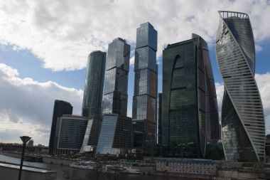 Rusya: Moskova Uluslararası İş Merkezi, gökdelenler ile yeni manzarası biliyorum Moscow City, Presnensky bölgesinde Moskova Nehri üzerinde bir ticaret bölgesi olarak