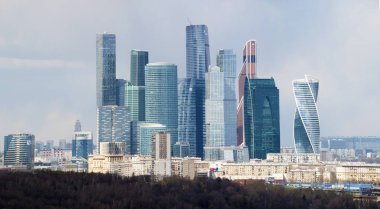 Rusya: Moskova Uluslararası İş Merkezi, Moskova şehri, serçe Hills (Lenin Hills), Moskova'da en yüksek noktalarından biri görmüş olarak bilinen gökdelenlerin manzaralı manzarası