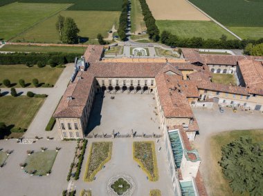 Villa Arconati, Castellazzo, Bollate, Milan, İtalya. Villa Arconati hava görünümünü 17/06/2017. Park, Groane Park ve bahçeler. 