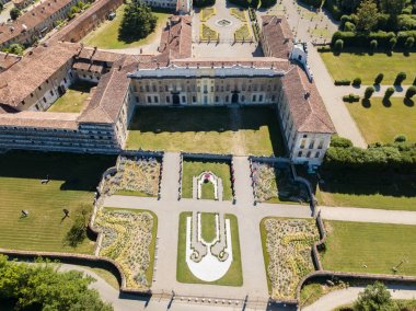 Villa Arconati, Castellazzo, Bollate, Milan, İtalya. Villa Arconati hava görünümünü 17/06/2017. Park, Groane Park ve bahçeler. 