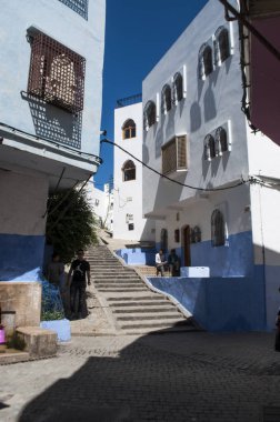 Fas, Kuzey Afrika: Tangier, Cebelitarık Boğazı ile eşsiz koruma Mağrip kıyısında Şehir dar sokakları insanlarda kültürleri, yüzyıllar boyunca Avrupa'nın ağ geçidi Afrika karışımı