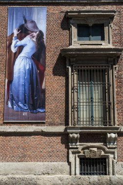 İtalya: poster, Francesco Hayez tarafından yapılan bir 1859 tablo Palazzo Brera, Pinacoteca di Brera, ana genel Galeri resimler Milano için konut Sarayı dış duvarına Kiss