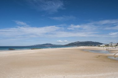 İspanya: Playa de los mızrak, Tarifa en büyük plaj, Cebelitarık Boğazı ve Fas, Rüzgar spor için en popüler yerlerinden biri bakan güney kıyısında Şehir