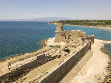 Havadan görünümü, Aragonca Kalesi, Le Castella, Le Castella, Calabria, İtalya