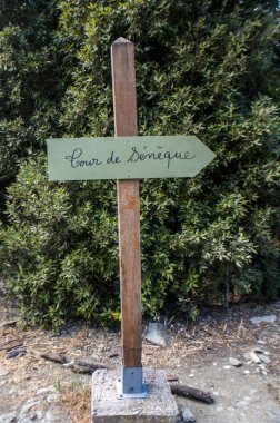 Corsica: işaret kulesi Seneca, XVI yüzyıl tarihli Cap Corse kalbinde antik Ceneviz Kulesi için bir gözetleme kulesi inşa edilmiş ve tarihi bir anıt 1840 yılında sınıflandırılmış